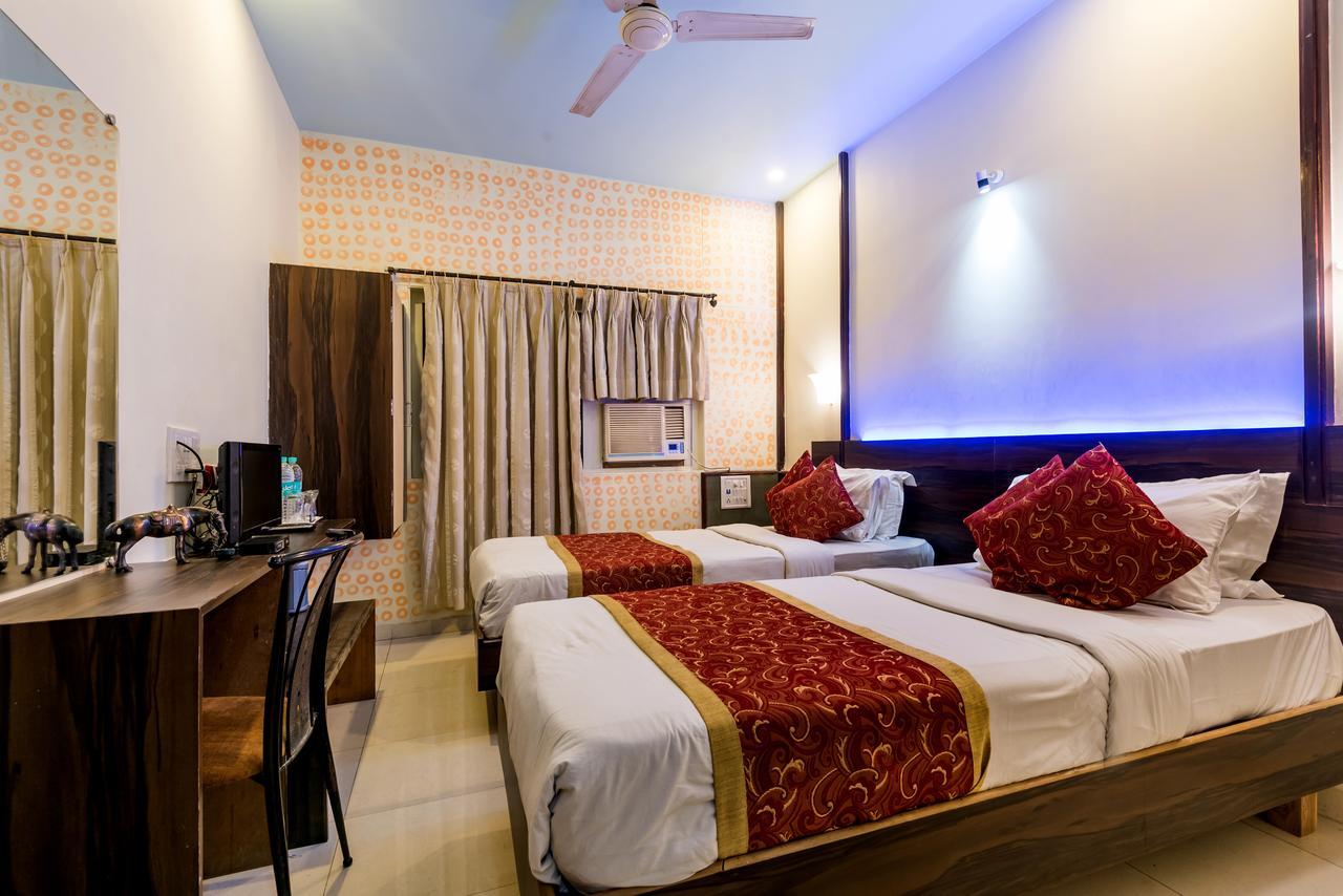 Hotel Panchratna Panvel Ngoại thất bức ảnh