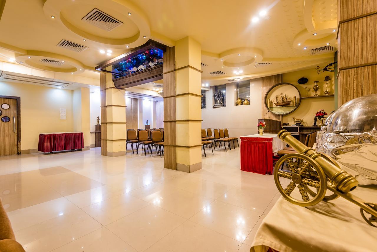 Hotel Panchratna Panvel Ngoại thất bức ảnh