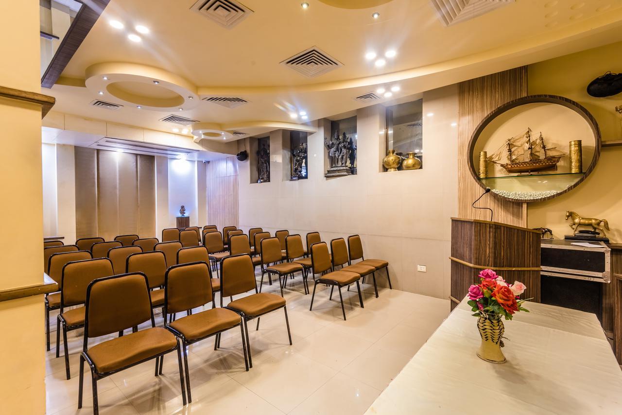 Hotel Panchratna Panvel Ngoại thất bức ảnh