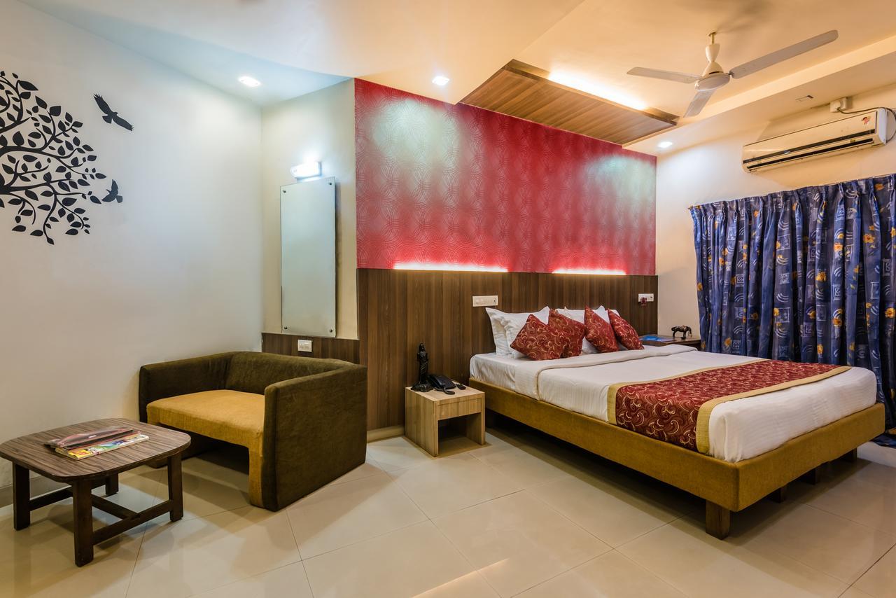 Hotel Panchratna Panvel Ngoại thất bức ảnh