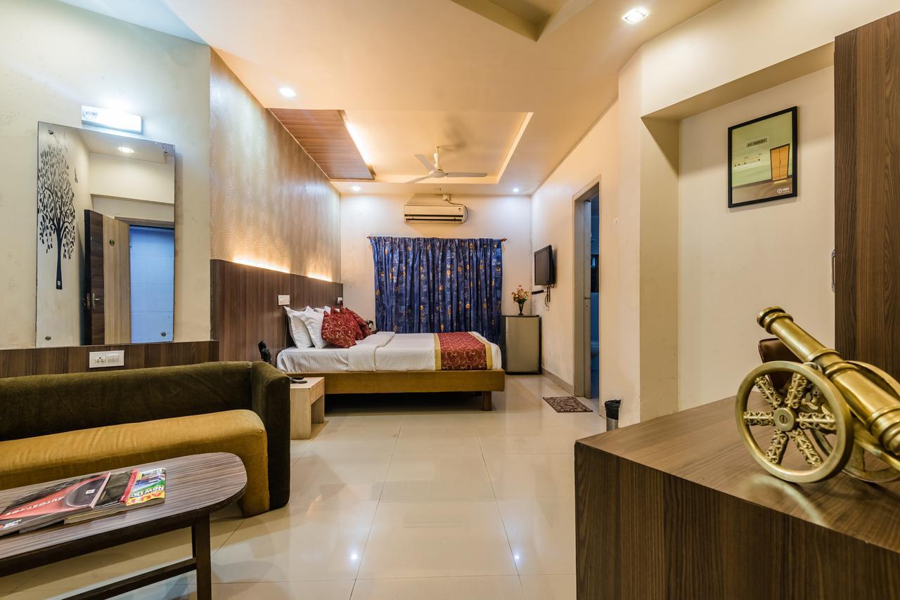 Hotel Panchratna Panvel Ngoại thất bức ảnh