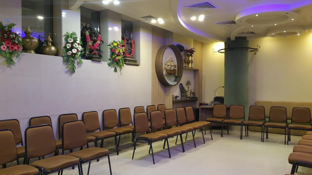 Hotel Panchratna Panvel Ngoại thất bức ảnh