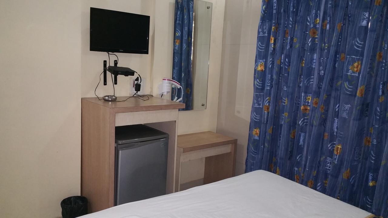 Hotel Panchratna Panvel Ngoại thất bức ảnh