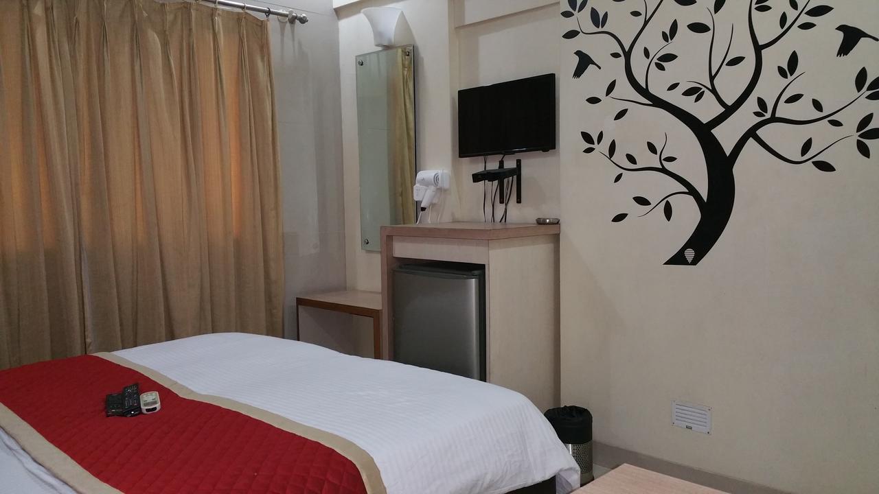 Hotel Panchratna Panvel Ngoại thất bức ảnh
